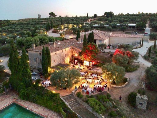 DOMAINE-OPERA-DANS-LES-VIGNES-VAR-PROVENCE